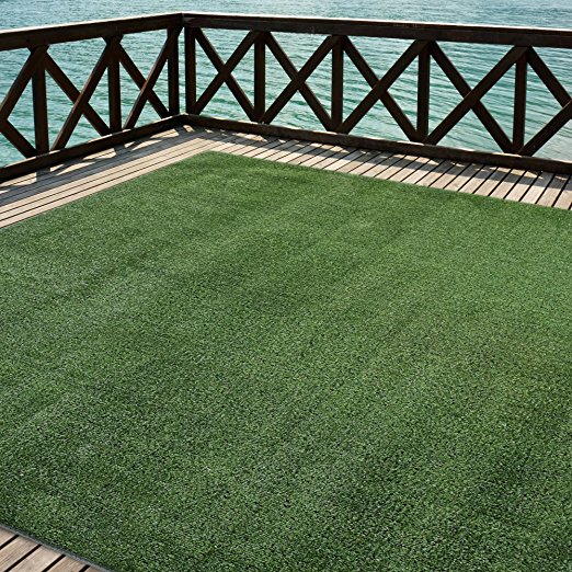 5. iCustomRug Outdoor Turf Rug in Green Artificial Grass